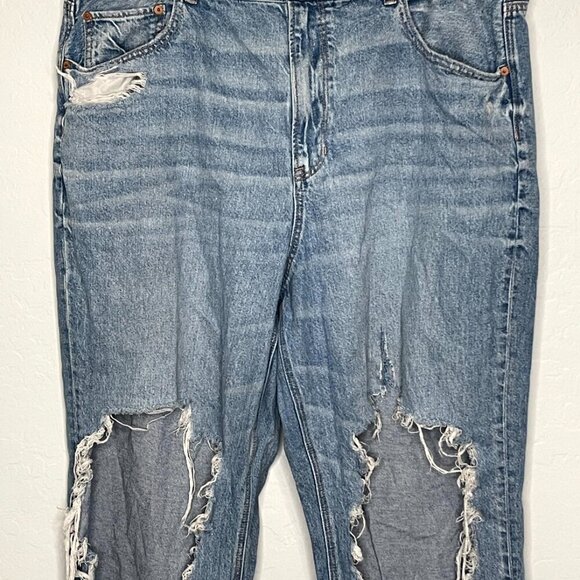 American Eagle Strigid Highest Rise Baggy Distressed Straight Jean 20 Reg #22 - Picture 3 of 8